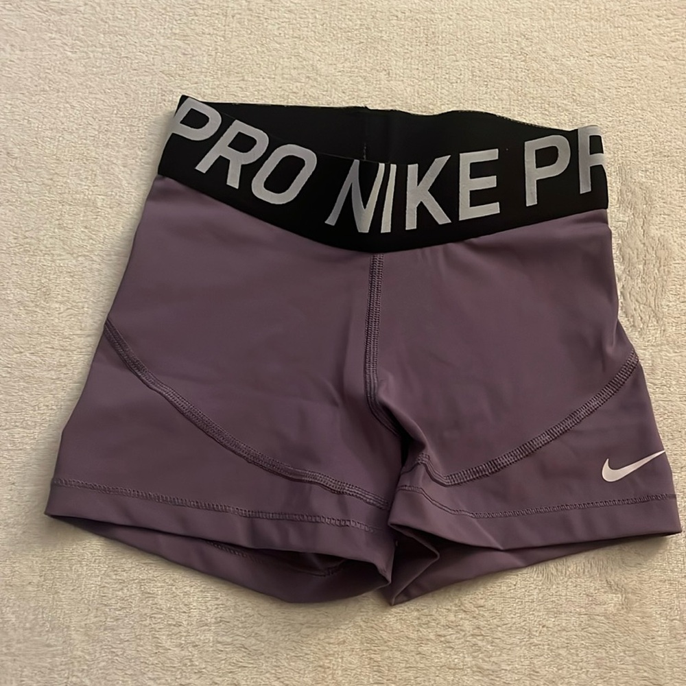 Nike pro shorts 🍇💜
